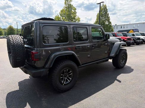 New 2026 Jeep Wrangler Unlimited Rubicon AWD/4WD image 2