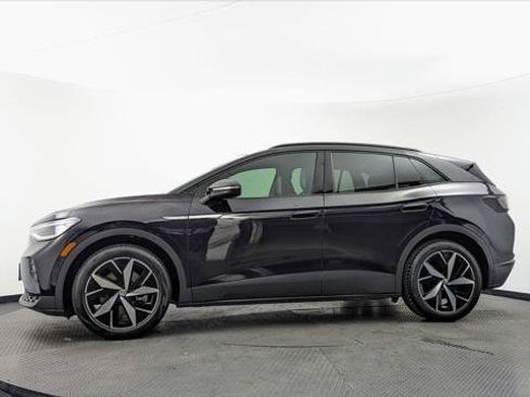 Used 2023 Volkswagen ID.4 S RWD image 3