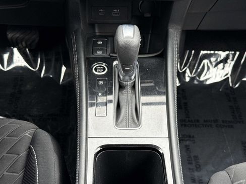 Used 2021 Nissan Kicks SV w/ Interior Electronics Package image 6