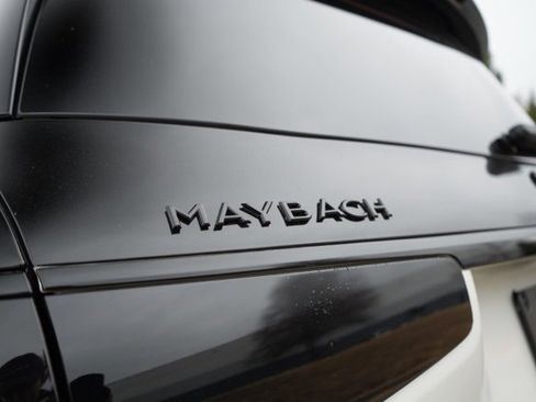 Used 2021 Mercedes-Benz Maybach GLS 600 4MATIC image 18