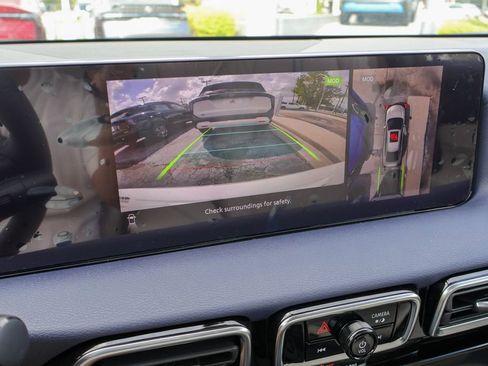 New 2026 Nissan Sentra SL image 4