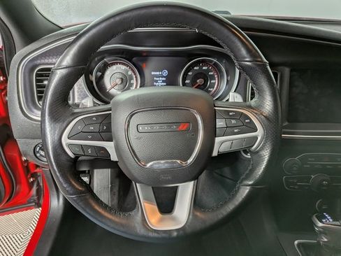 Used 2018 Dodge Charger GT image 17