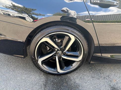 Used 2022 Honda Accord Sport image 5