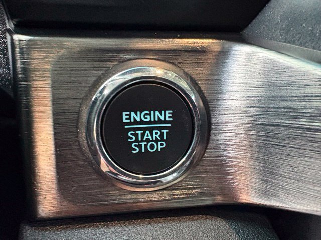 Used 2023 Ford F550 4x4 Crew Cab Super Duty image 26