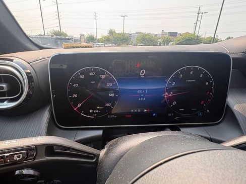 Certified 2026 Mercedes-Benz GLC 300 4MATIC image 11