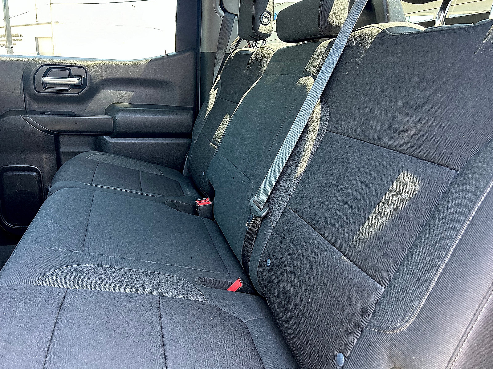 Used 2021 Chevrolet Silverado 1500 LT AWD/4WD image 22