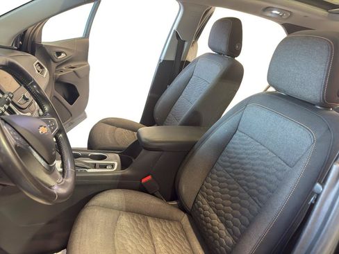 Used 2019 Chevrolet Equinox LT FWD image 16