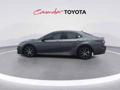 Certified 2023 Toyota Camry SE image 5