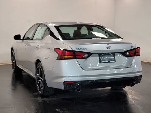Certified 2024 Nissan Altima 2.5 SR image 25