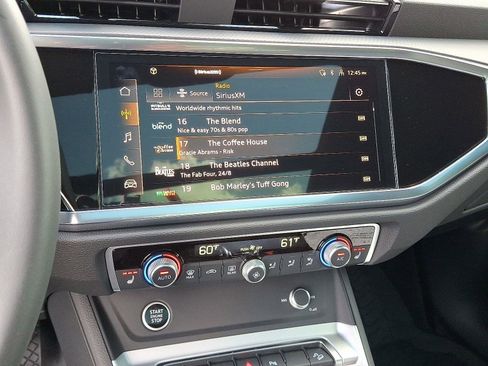 New 2025 Audi Q3 2.0T Premium image 11