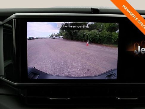 New 2025 Jeep Gladiator High Tide image 22