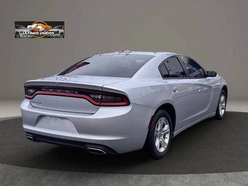 Used 2023 Dodge Charger SXT RWD image 5