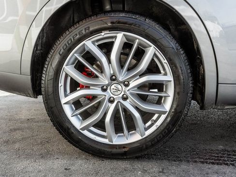 Used 2022 Maserati Levante GT image 39