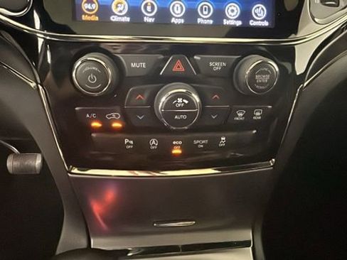 Used 2020 Jeep Grand Cherokee Limited X AWD/4WD image 22