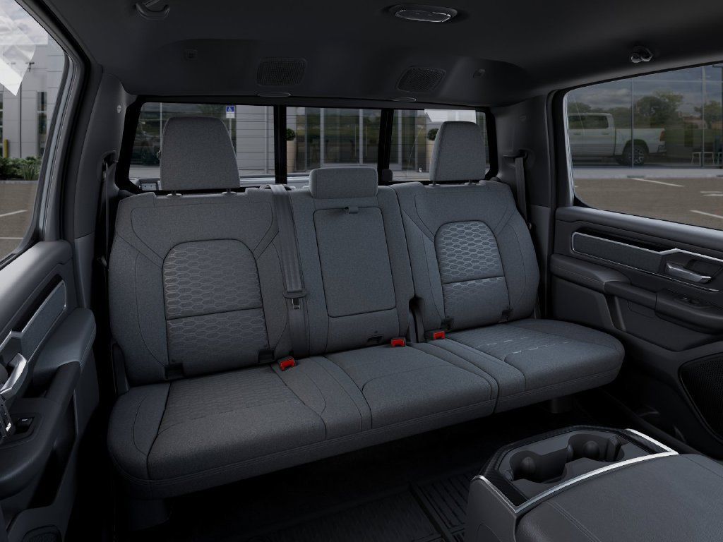New 2025 RAM 1500 Big Horn AWD/4WD image 16