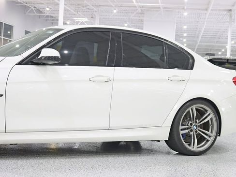 Used 2016 BMW M3 RWD image 3