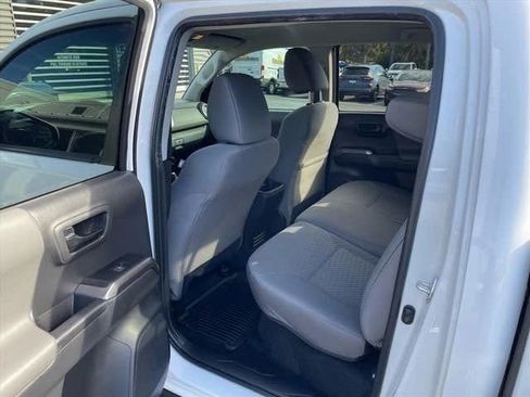 Used 2023 Toyota Tacoma SR5 image 9