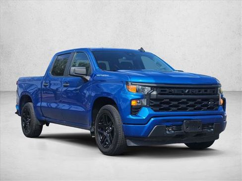 Certified 2022 Chevrolet Silverado 1500 Custom RWD image 2