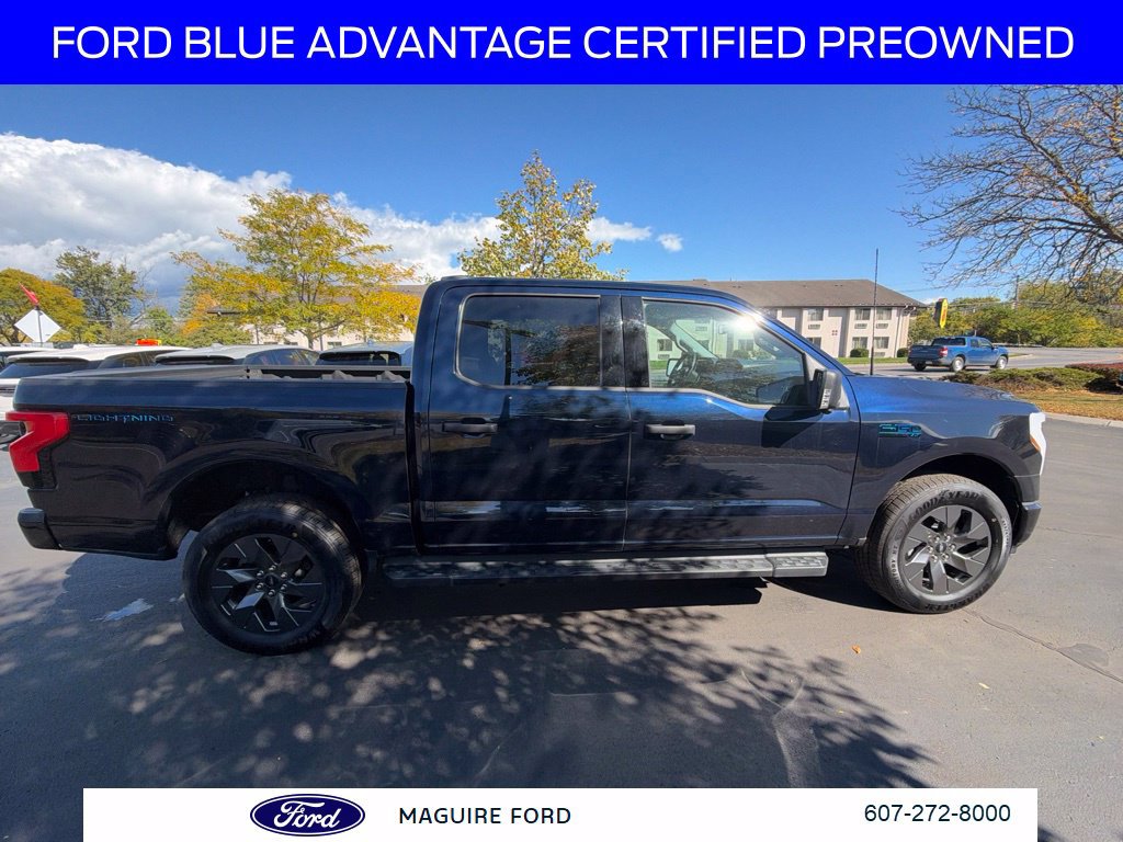 Used 2024 Ford F150 Lightning XLT AWD/4WD image 4