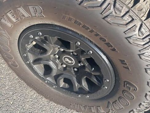 Used 2024 Ford Bronco Wildtrak image 40