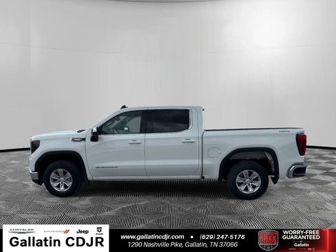 Used 2024 GMC Sierra 1500 SLE AWD/4WD image 8