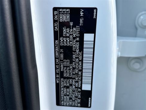 Used 2019 Volvo XC90 T5 Momentum w/ Multimedia Package image 28