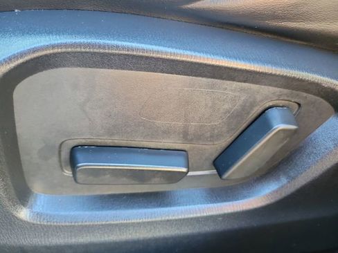 Used 2025 MAZDA CX-5 AWD 2.5 S w/ Select Package image 16