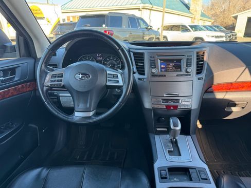 Used 2012 Subaru Outback 3.6R Limited image 12