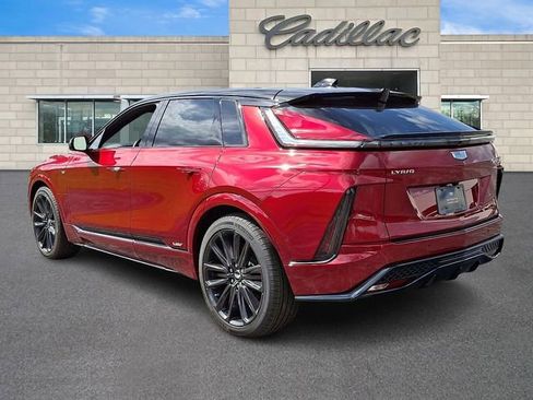 New 2026 Cadillac Lyriq V w/ LPO, Floor Liner Package image 4