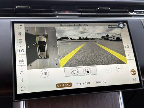 New 2026 Land Rover Range Rover Long Wheelbase SE AWD/4WD image 25