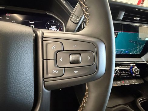 New 2026 GMC Sierra 3500 AT4 AWD/4WD image 17