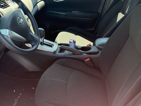 Used 2014 Nissan Sentra S FWD image 9