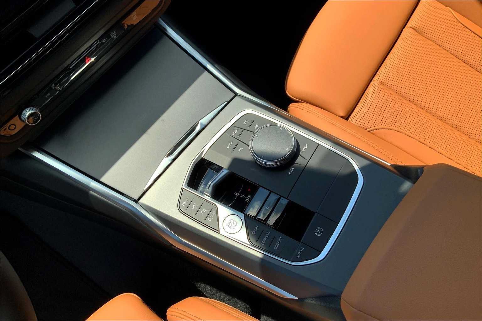 New 2025 BMW 230i Coupe w/ Premium Package RWD image 8