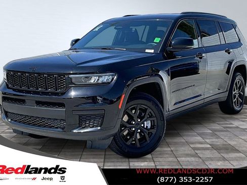 Certified 2024 Jeep Grand Cherokee L Laredo AWD/4WD image 1