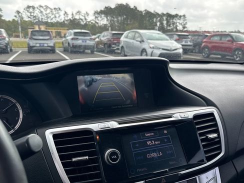 Used 2013 Honda Accord EX-L image 20