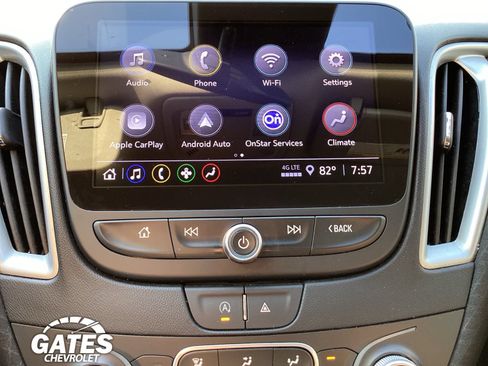 Used 2024 Chevrolet Malibu LT FWD image 3