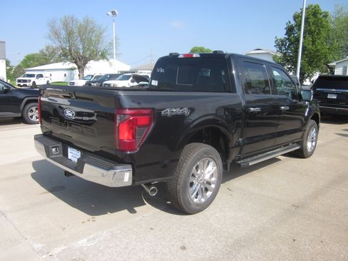 New 2025 Ford F150 XLT w/ Equipment Group 302A MID image 6