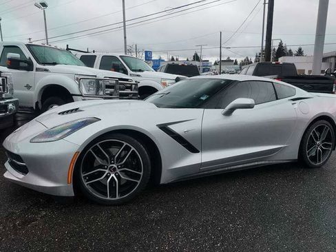 Used 2015 Chevrolet Corvette Stingray Coupe w/ 2LT Preferred Equipment Group image 3