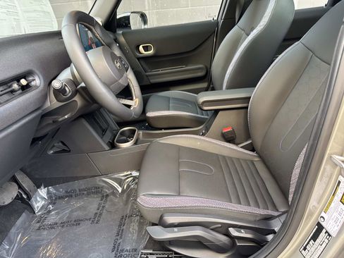 Certified 2025 MINI Cooper S image 14