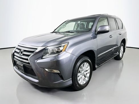 Used 2019 Lexus GX 460 Premium AWD/4WD image 3