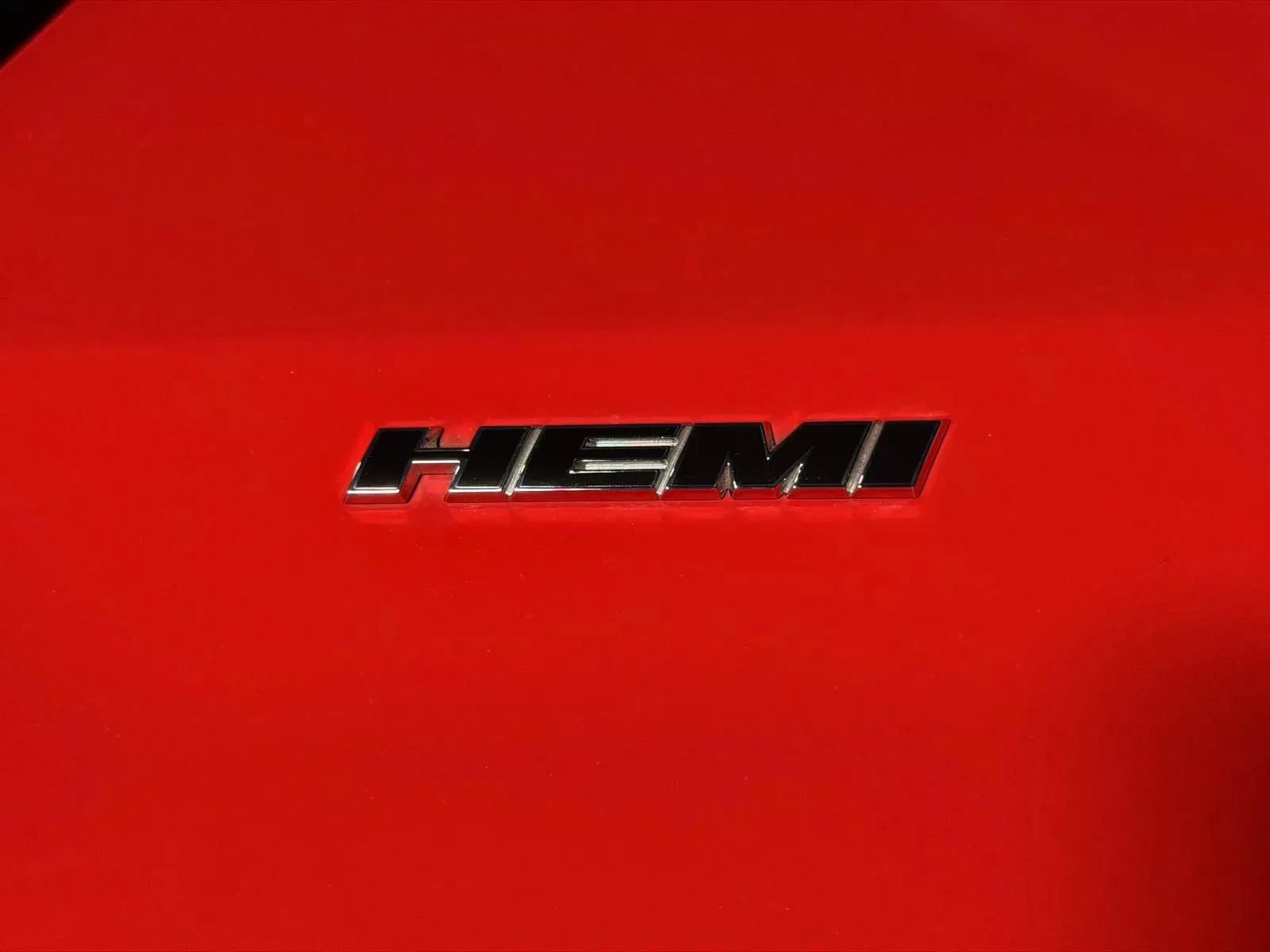 Used 2014 Dodge Challenger R/T RWD image 12