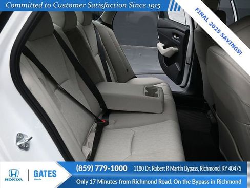 New 2025 Honda Accord SE image 24