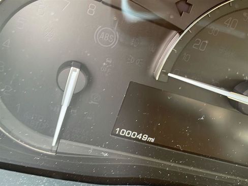 Used 2019 Cadillac XT5 Luxury FWD image 12