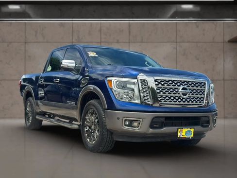 Used 2017 Nissan Titan Platinum Reserve AWD/4WD image 6