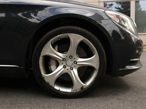Used 2015 Mercedes-Benz S 550 Sedan image 4