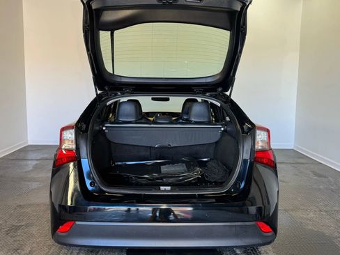 Used 2022 Toyota Prius AWD image 27