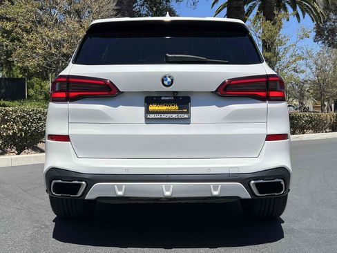 Used 2019 BMW X5 xDrive50i w/ M Sport Package AWD/4WD image 24
