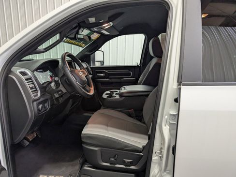 Used 2024 RAM 2500 Big Horn w/ Safety Group image 15