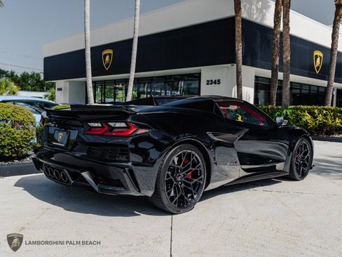Used 2026 Chevrolet Corvette ZR1 w/ Stealth Interior Trim Package RWD image 8