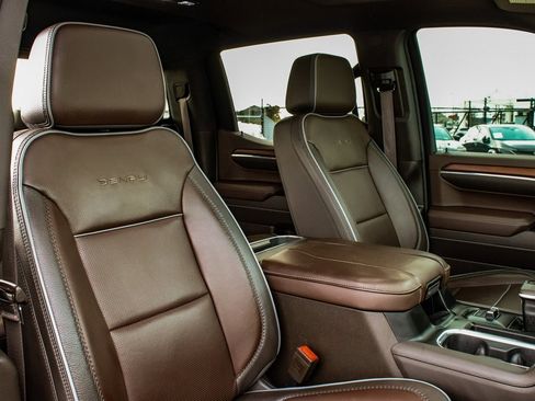 Used 2023 GMC Sierra 1500 Denali w/ Denali Reserve Package image 38